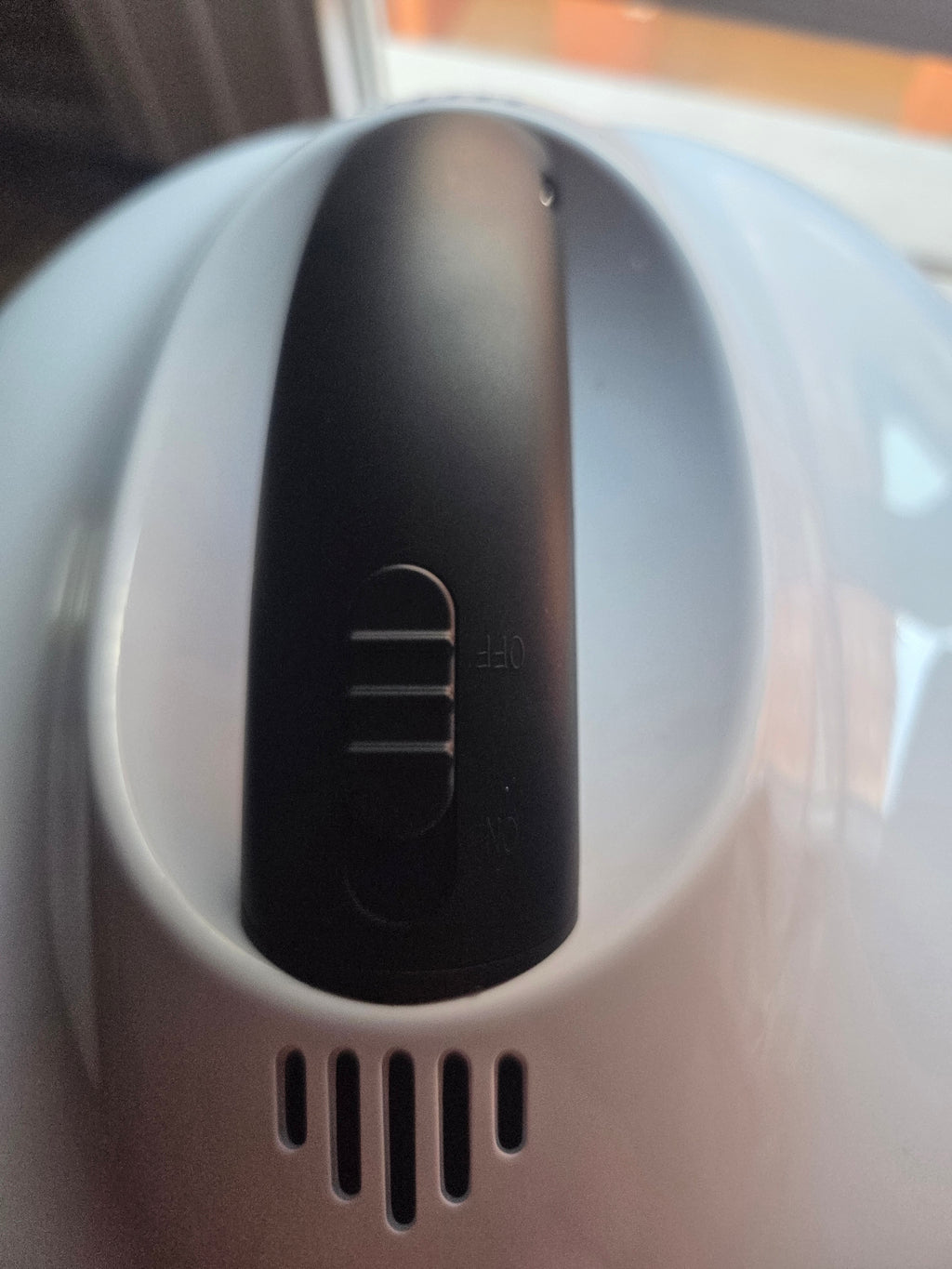 Robot Limpiafondos Automático Inalámbrico para Piscina (Modelo PC2332)