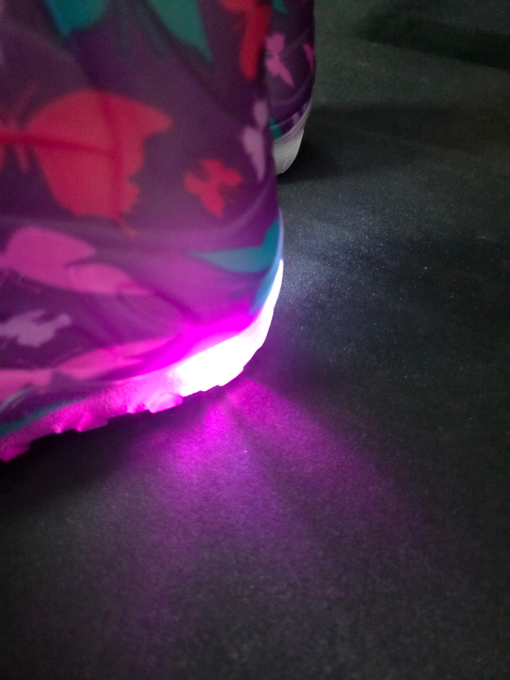 Botas de agua Beck con luces (Talla 30 / Plantilla 18 cm) – ¡Nuevas con etiqueta!
