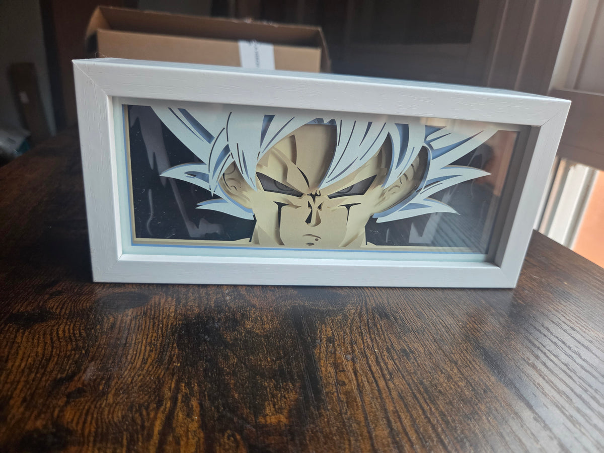 Lámpara LED Goku Ultra Instinto Dragon Ball / Cuadro 3D Shadow Box