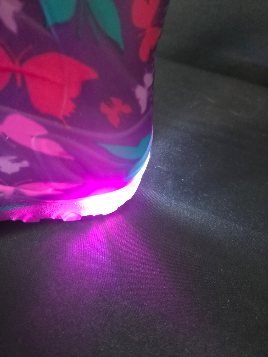 Botas de agua Beck con luces (Talla 30 / Plantilla 18 cm) – ¡Nuevas con etiqueta!